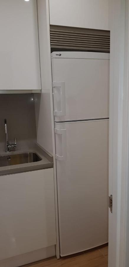 Piso 2da línea de playa en Marbella Apartamento Exterior foto